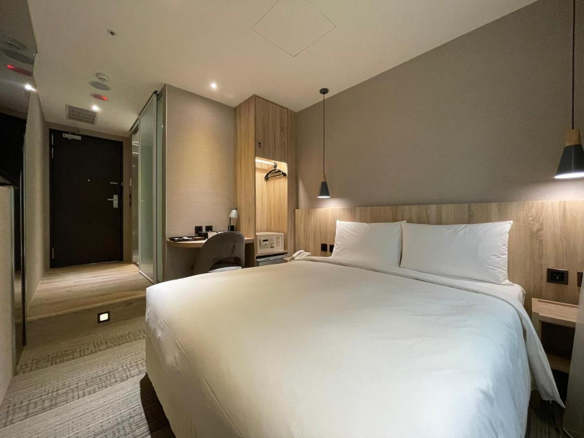 N Hotel Tajpej Kültér fotó